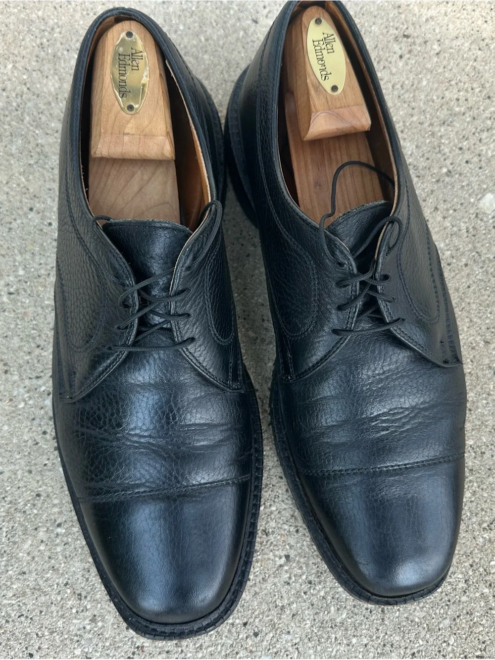 Allen Edmonds Black Pebbled Leather Cap-Toe Derby Shoes